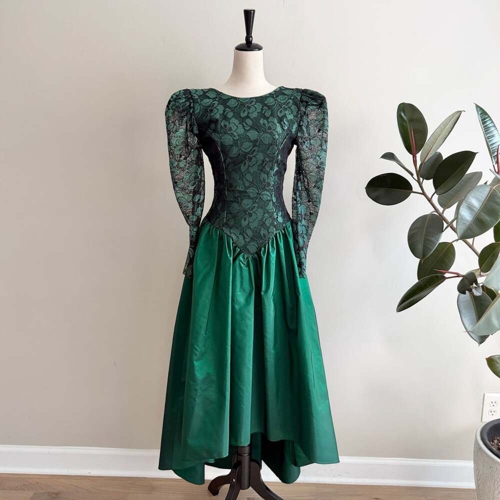 Vtg Loralie Original Green Black Lace Bow Formal Dress USA Made